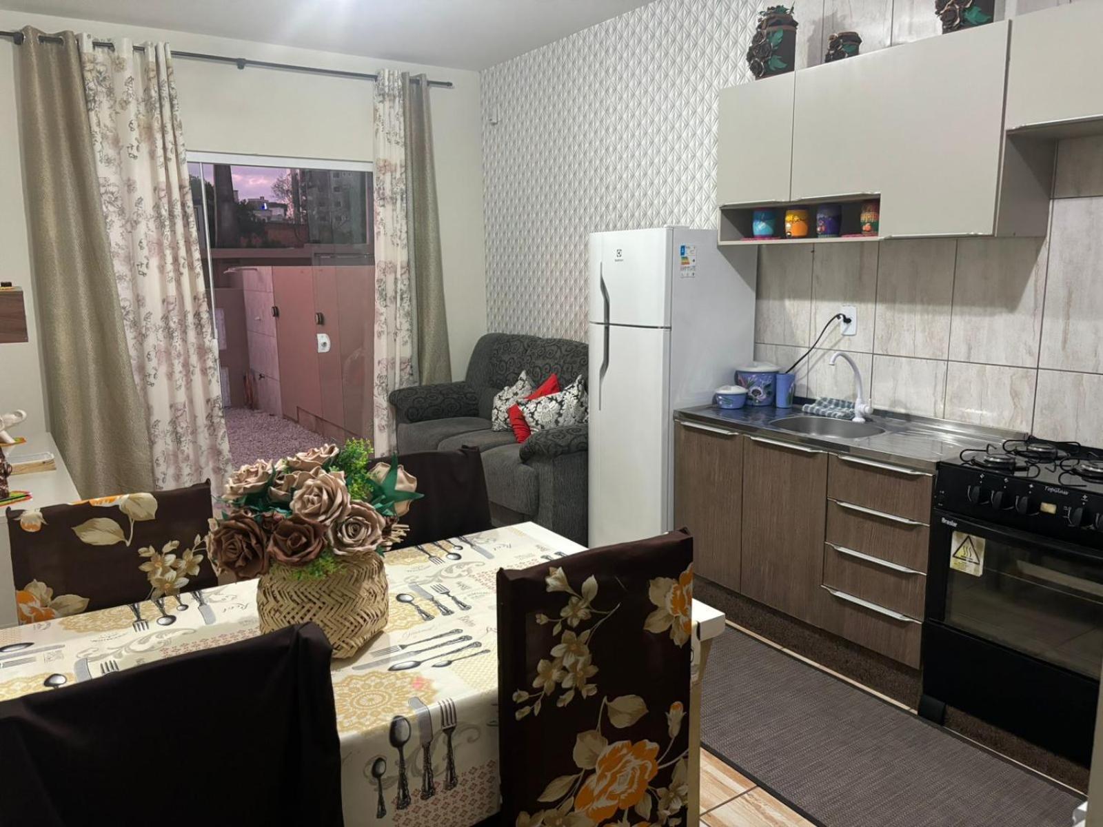 Casa De Praia Бомбиньяс Экстерьер фото